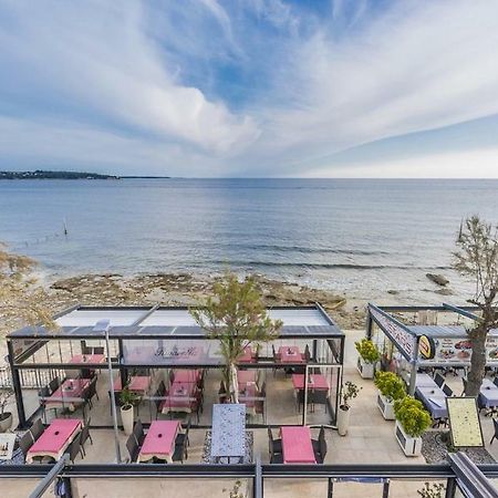 Apartment Lion Novigrad Istria Esterno foto