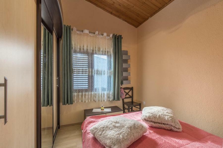 Apartment Lion Novigrad Istria Esterno foto